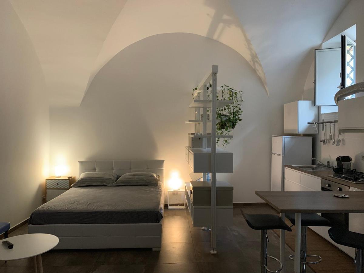 Zziny House Apartment คาตาเนีย ภายนอก รูปภาพ