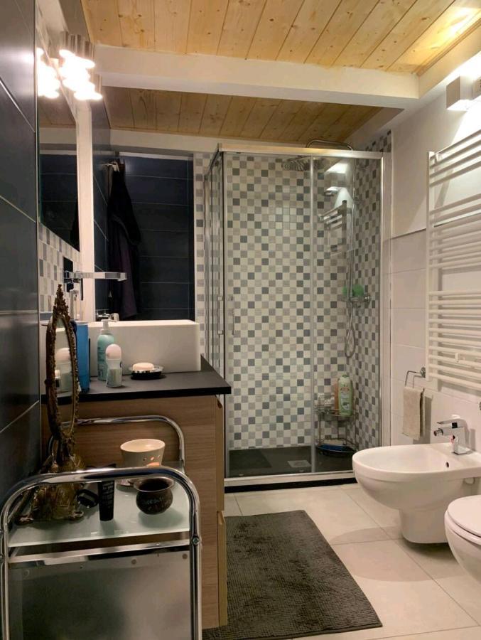 Zziny House Apartment คาตาเนีย ภายนอก รูปภาพ