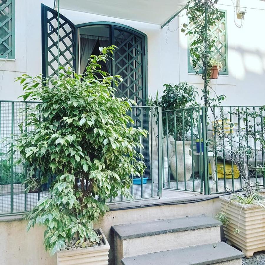 Zziny House Apartment คาตาเนีย ภายนอก รูปภาพ