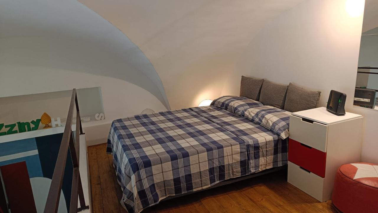 Zziny House Apartment คาตาเนีย ภายนอก รูปภาพ