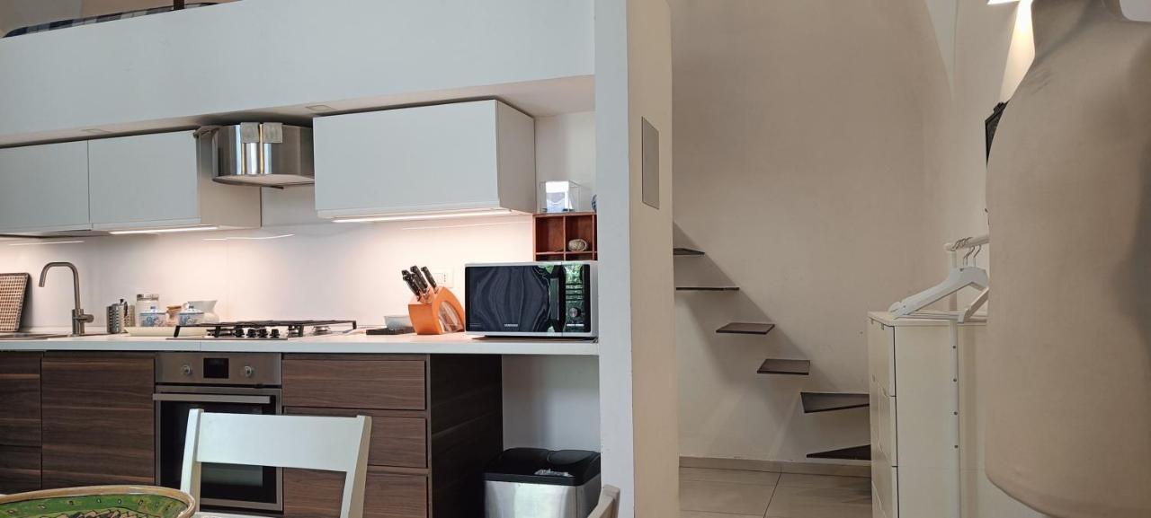 Zziny House Apartment คาตาเนีย ภายนอก รูปภาพ
